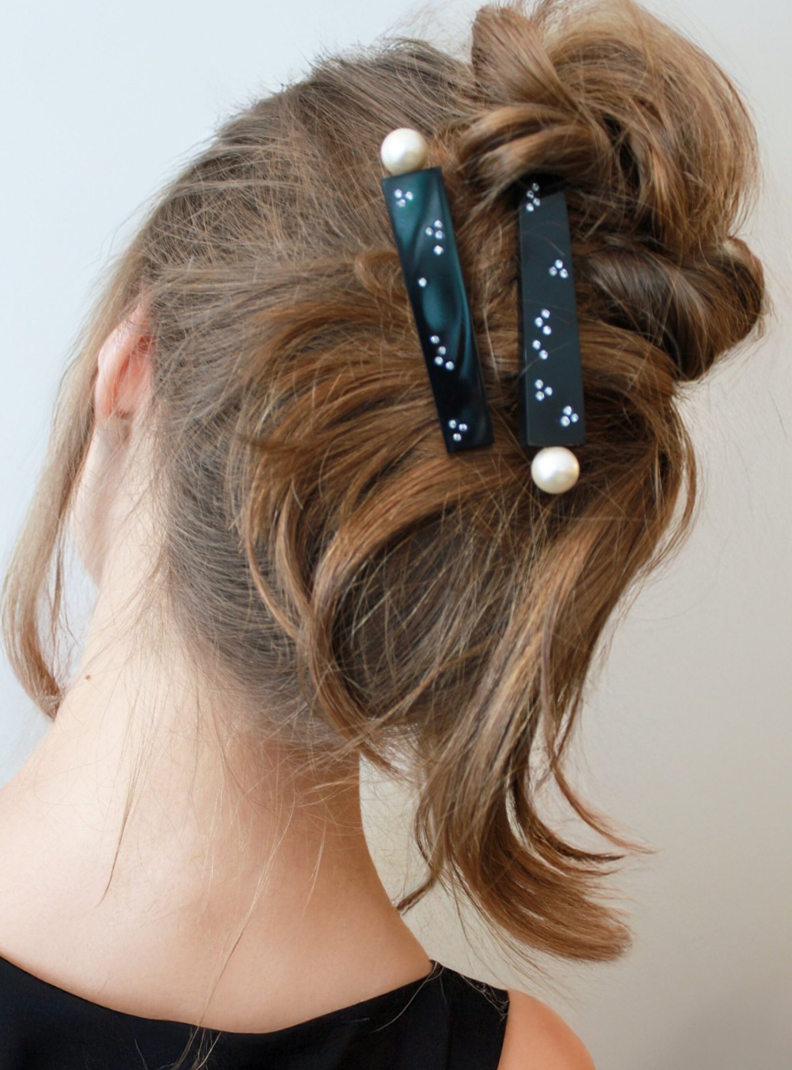 Mono Hair Clips - Image 5