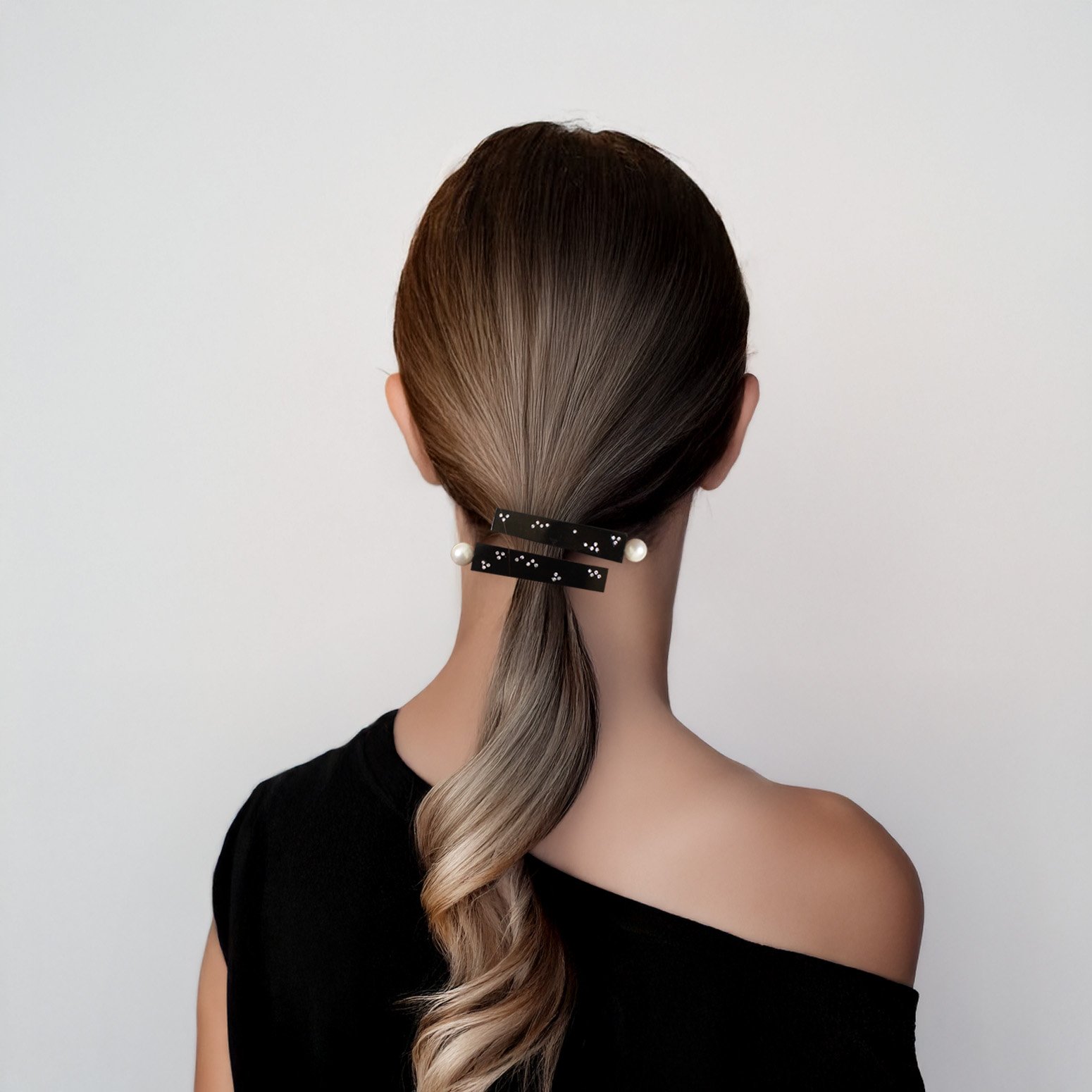 Mono Hair Clips - Image 3