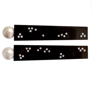 Mono Hair Clips